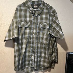 Mountain club gently used xxl button down short sleeve